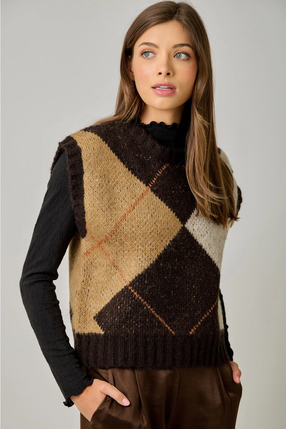 Argyle Sweater Vest in Chocolate