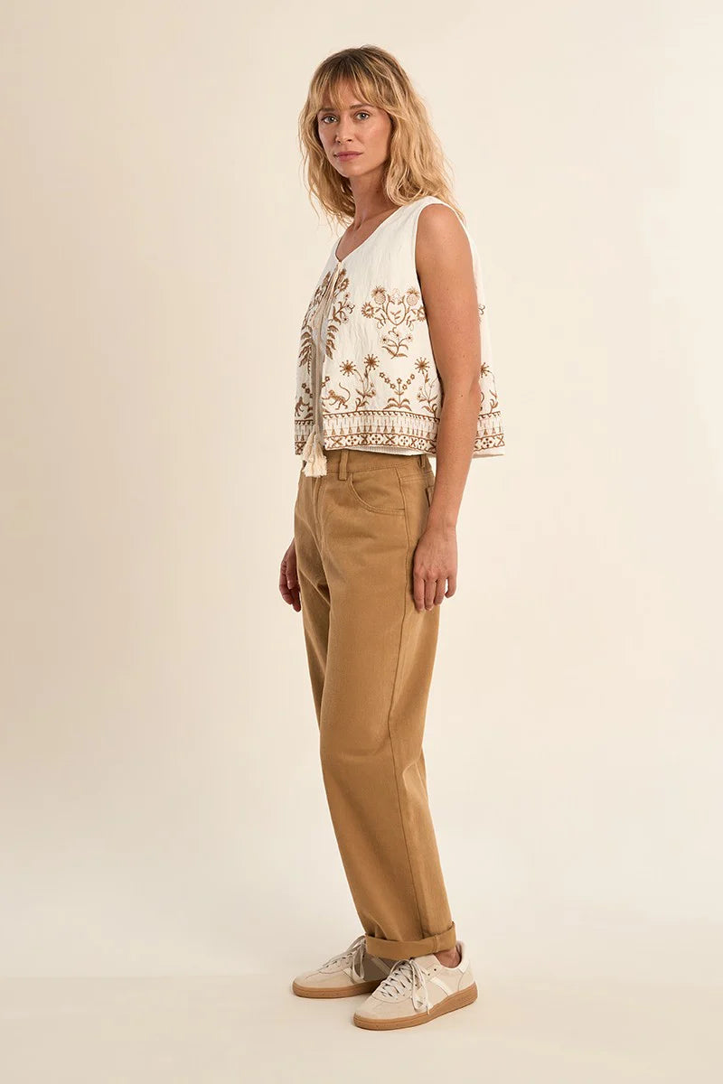 Embroidered Tassel Vest in White