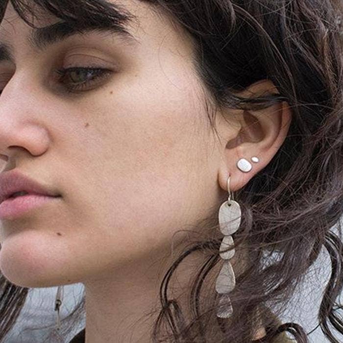 Medium River Rock Stud Earrings in Silver