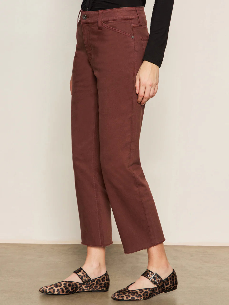 Cadence Straight Crop in Chicory | Sanctuary