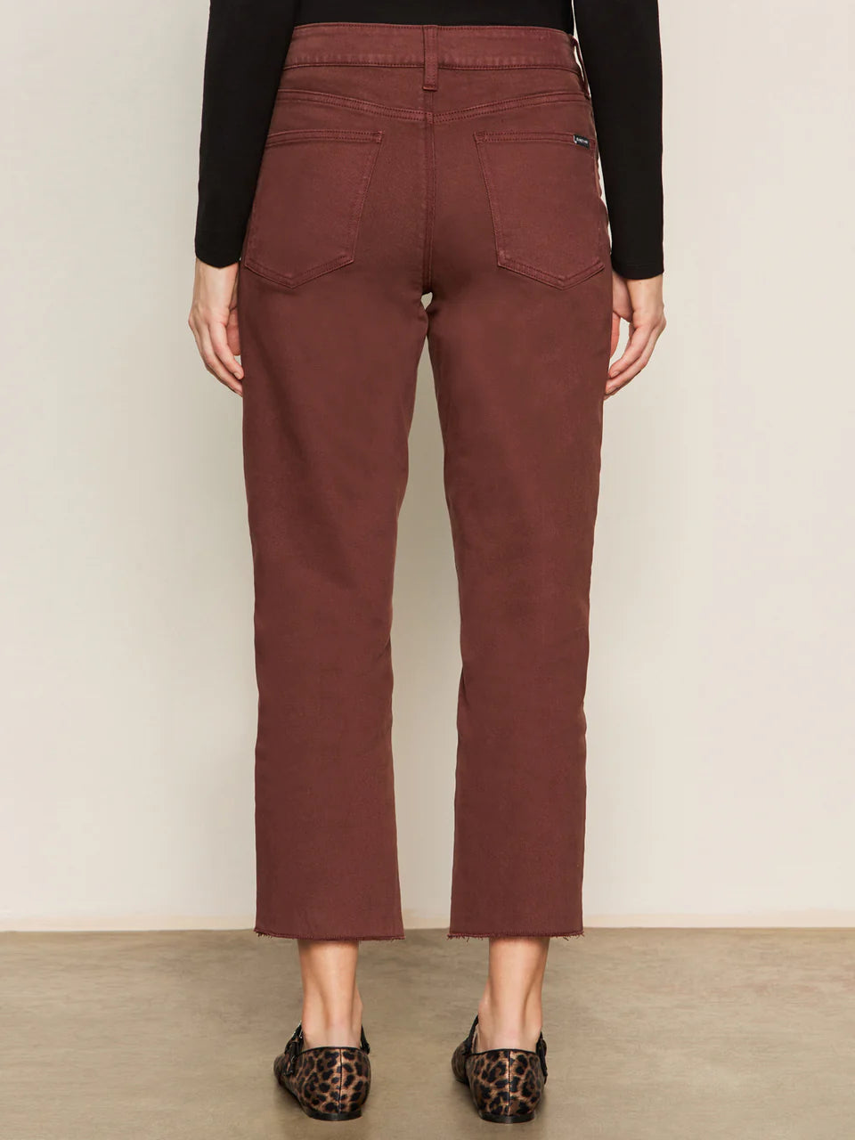 Cadence Straight Crop in Chicory | Sanctuary