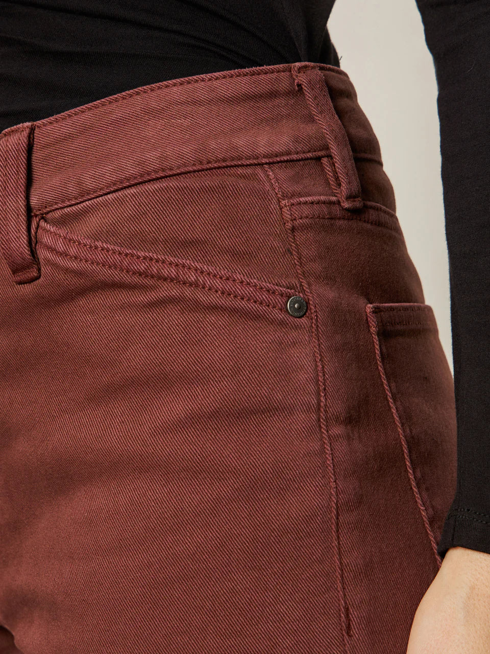 Cadence Straight Crop in Chicory | Sanctuary