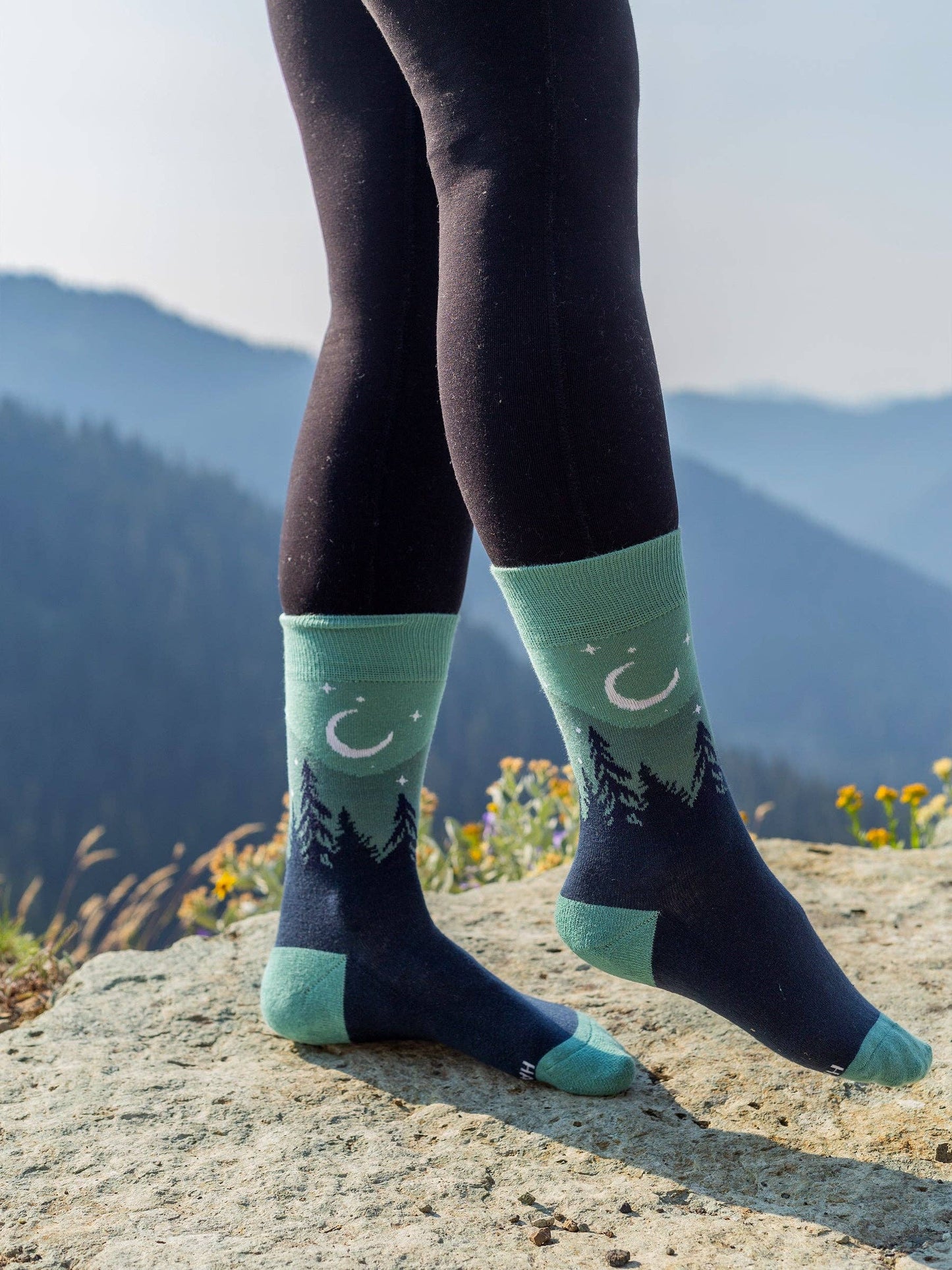 Aurora Navy Crew Socks