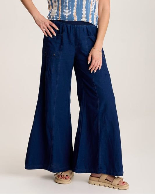 Florentine Wide Leg Pant in Blue | XCVI