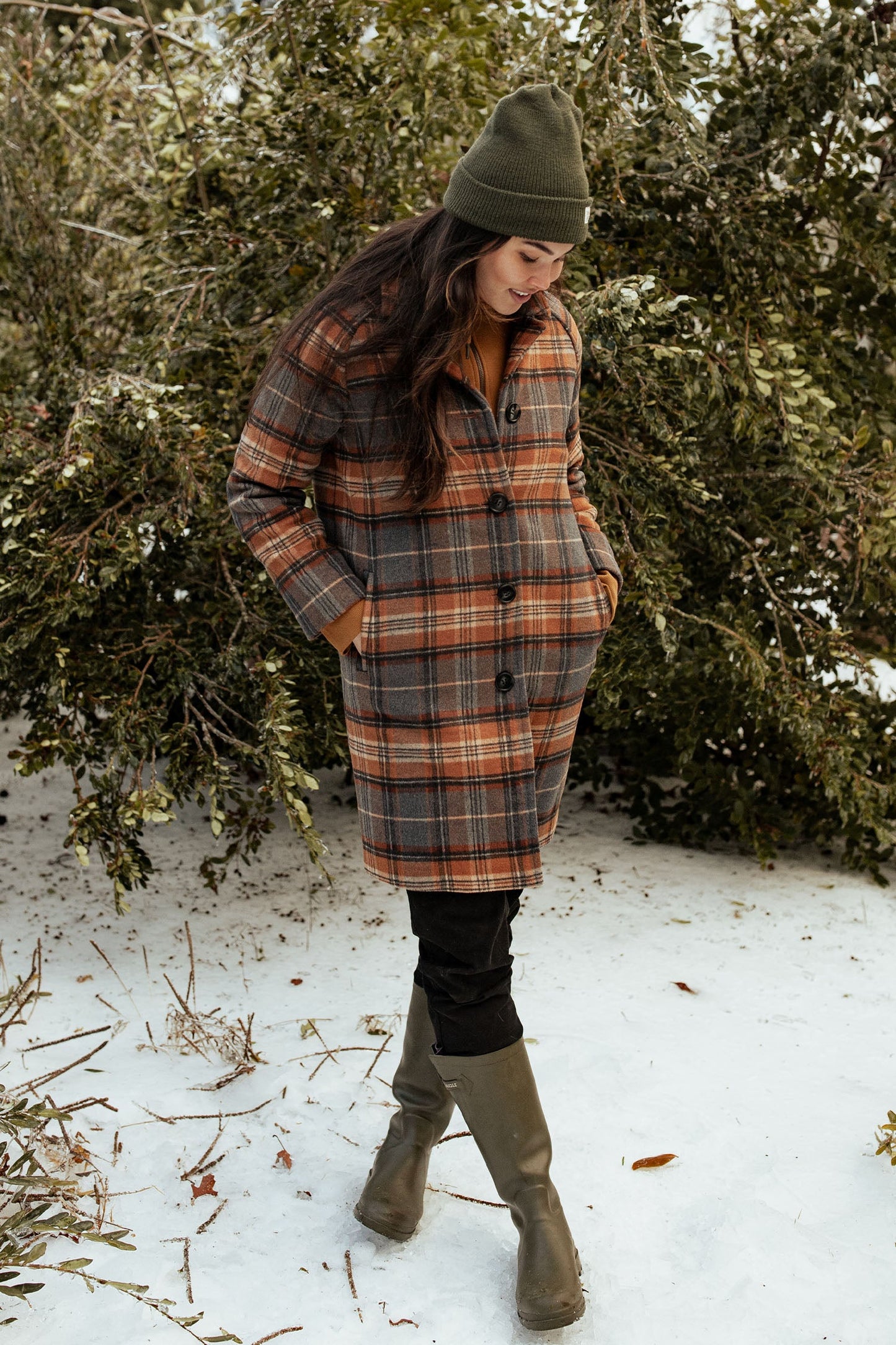 Alberta Coat in Dorset Plaid | Bridge & Burn