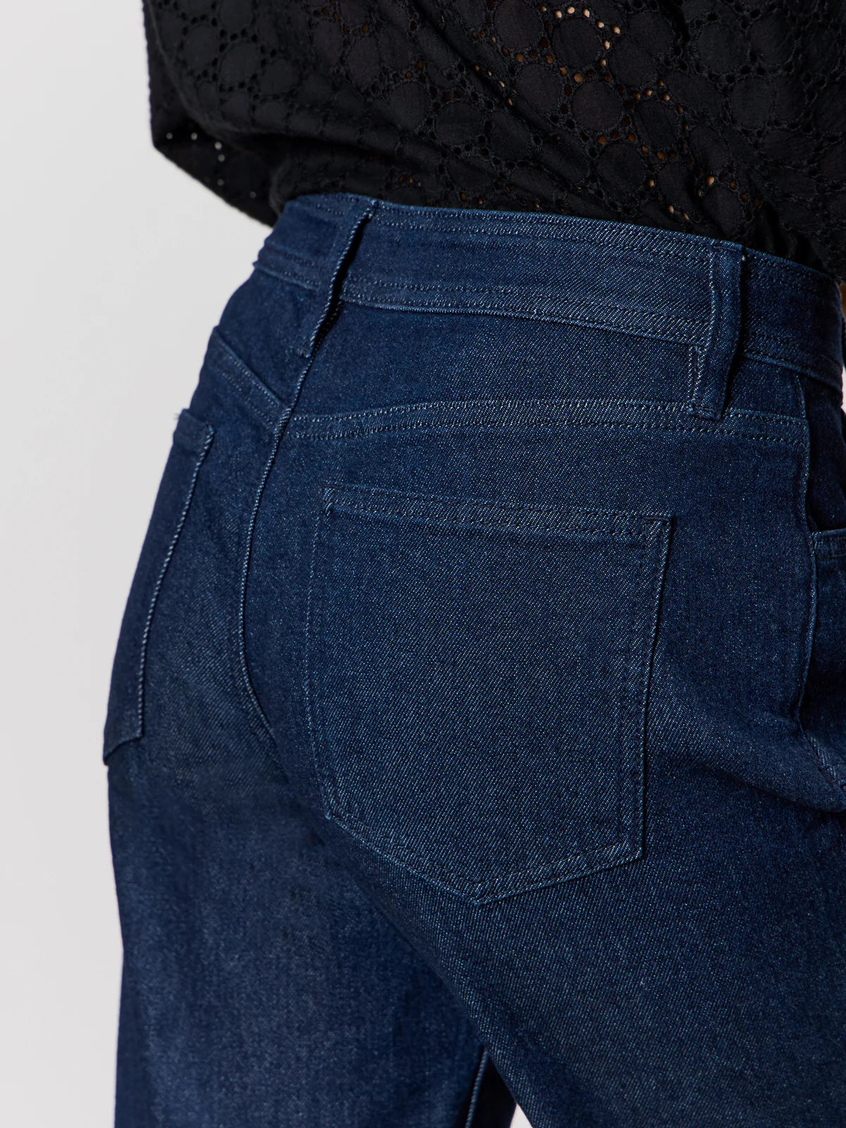 League Crop Pant in Dark Denim | Sanctuary