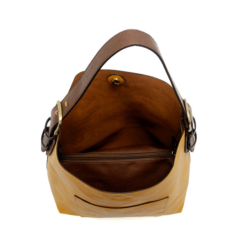 Hobo Handle Handbag in Honey