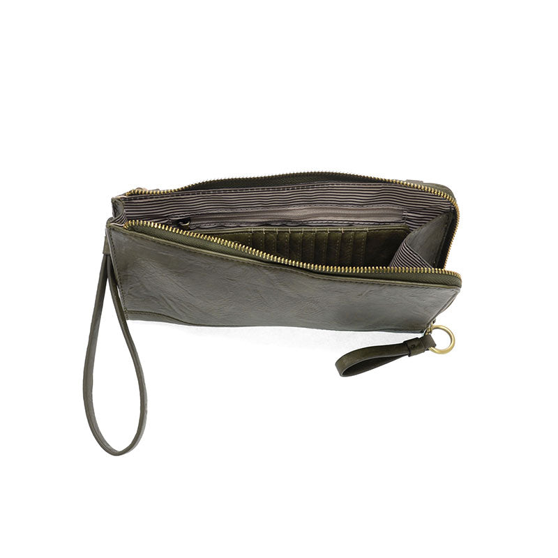 Karina Wristlet in Dark Olive