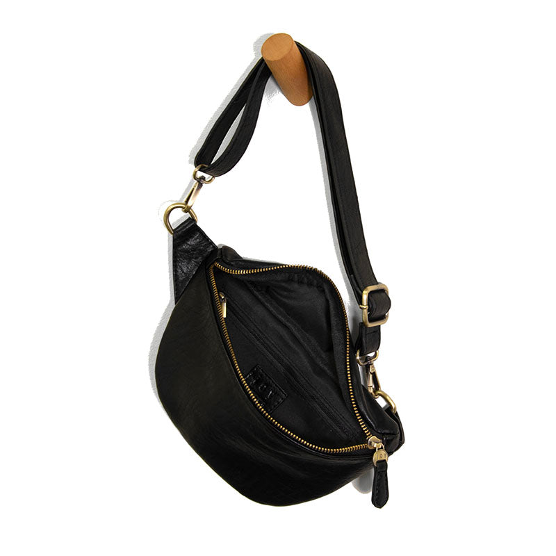 Shiloh Belt Bag in Black