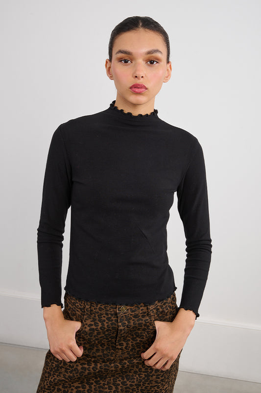 Lettuce Edge Fleece-Lined Mock Neck in Black