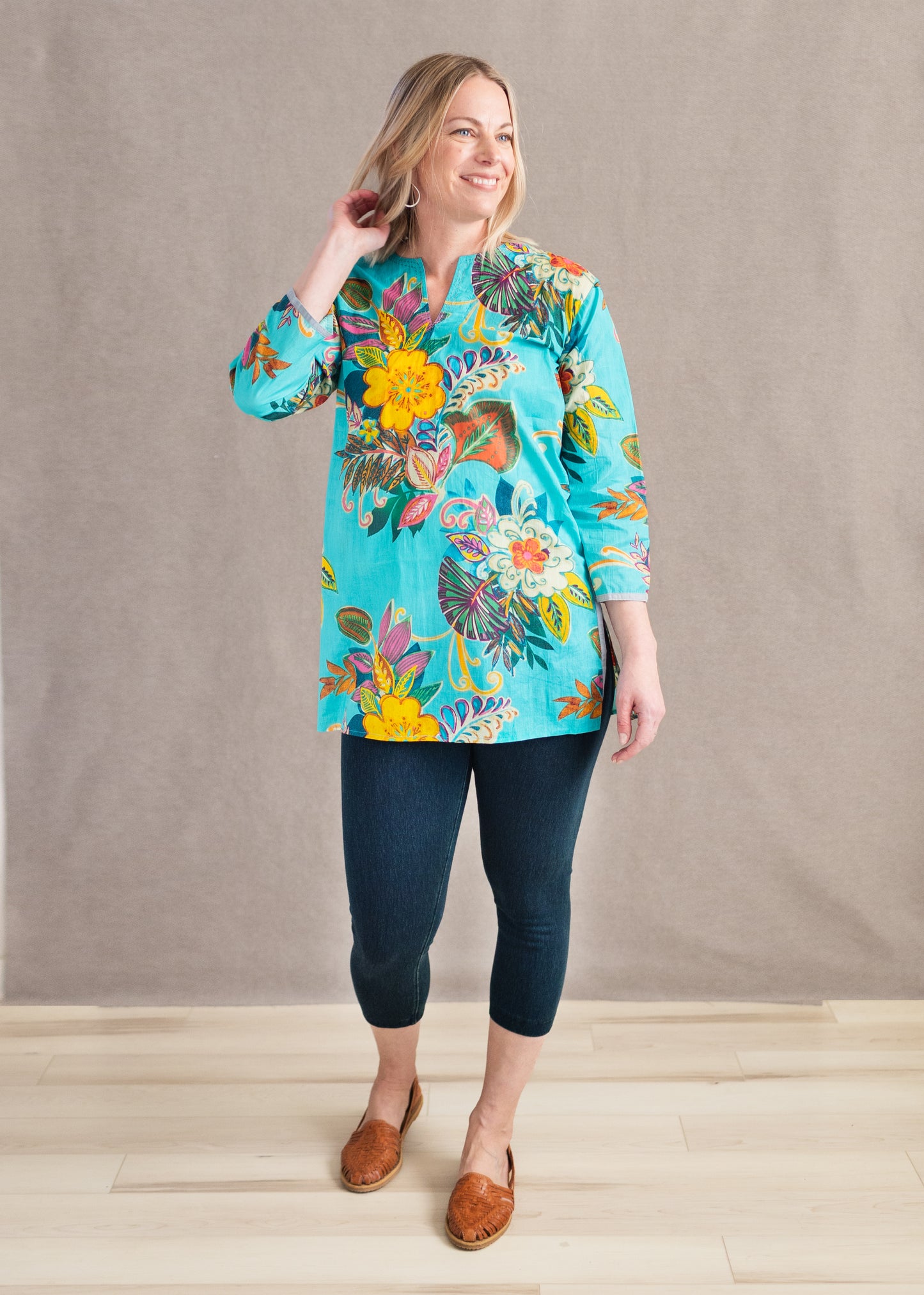 Denim Capri Legging in Indigo | Lysse