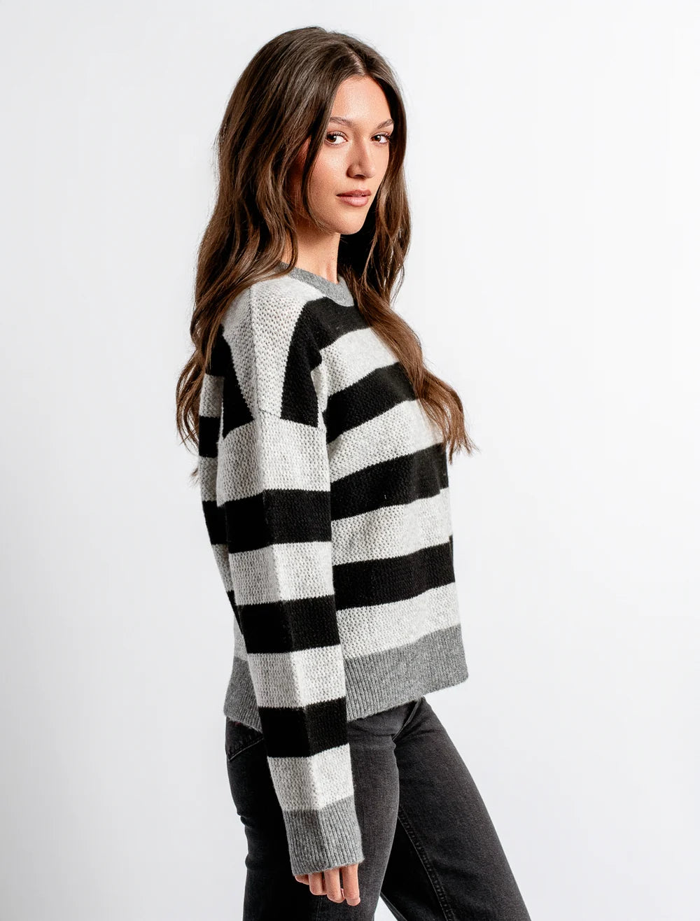 London Crew Sweater in Black Stripe | Kerisma