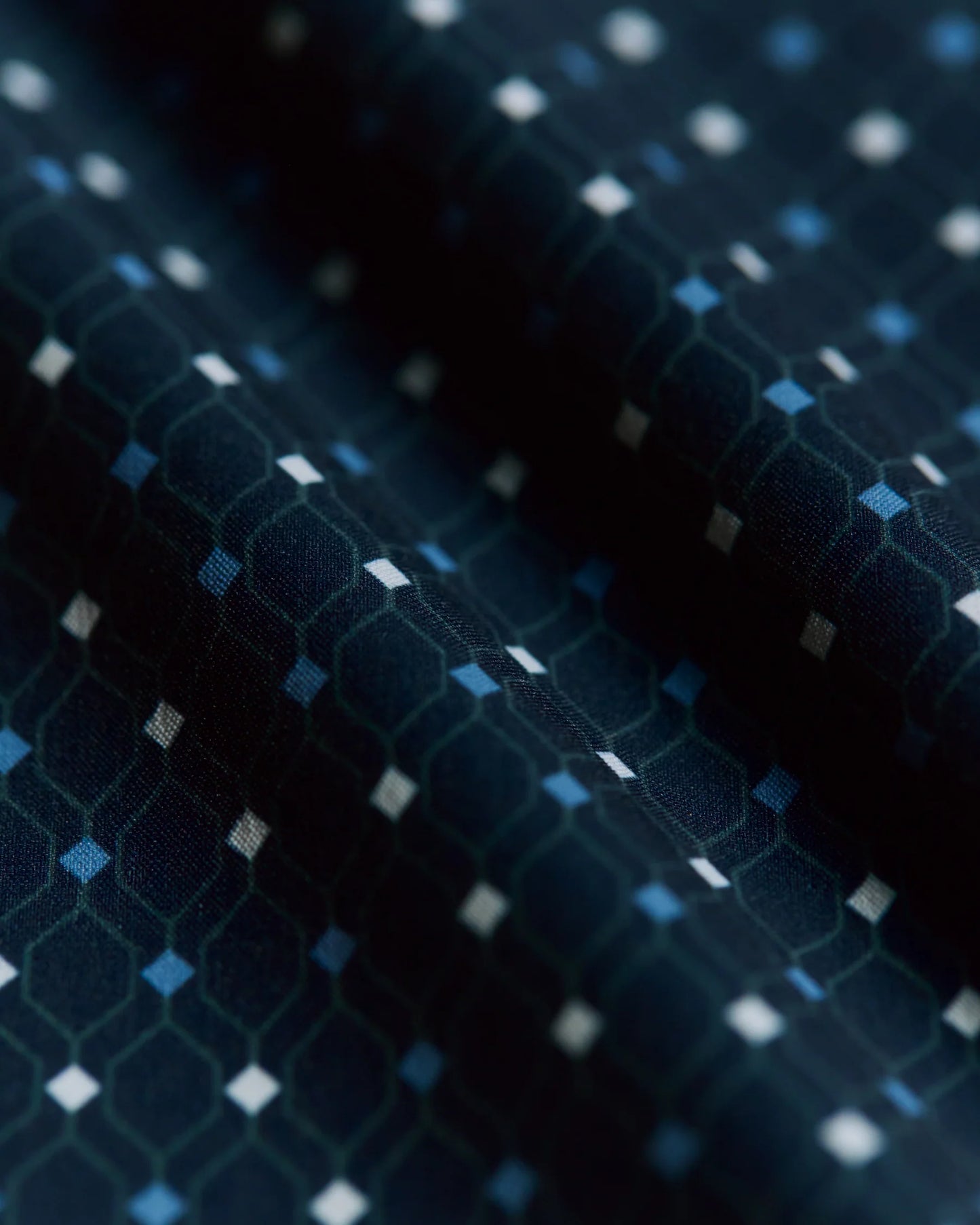 Montague Shirt in Navy | 7Diamonds