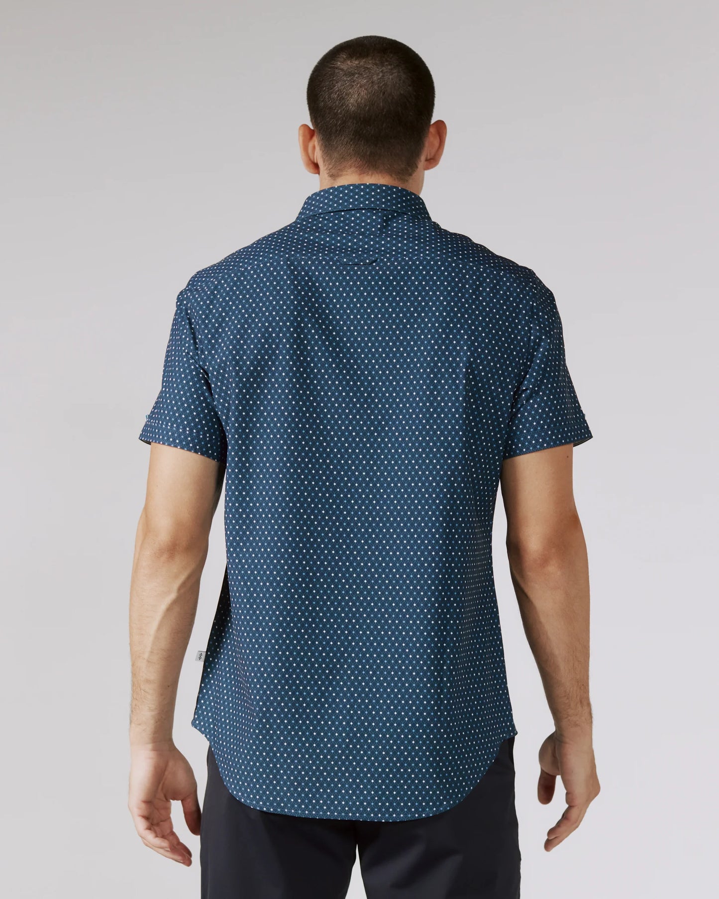 Montague Shirt in Navy | 7Diamonds