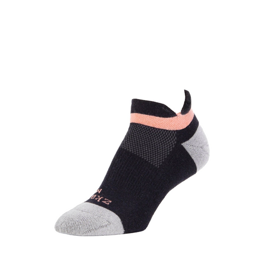 Ascent Ankle Socks in Black