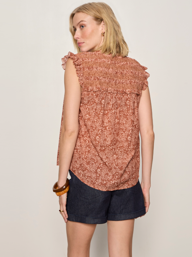 Sleeveless Smocked Blouse in Clay Mosaic | Sanctuary