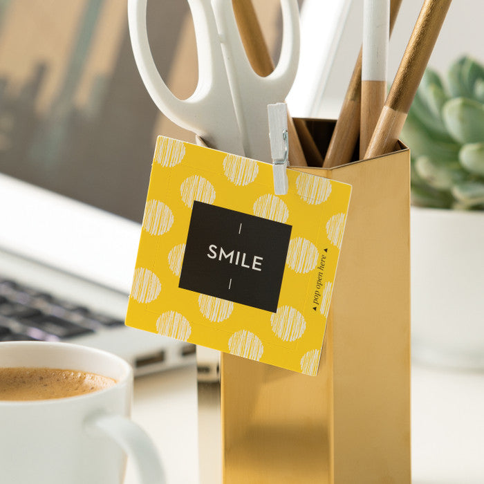 Thoughtfuls Pop Open Cards - Smile