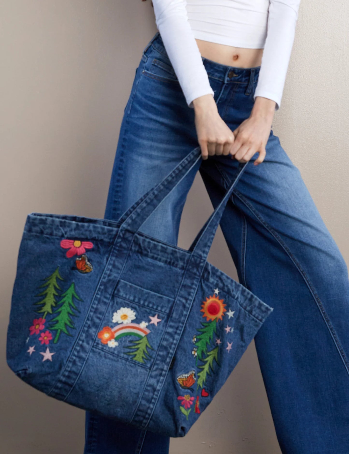 Happy Place Denim Tote | Billy T