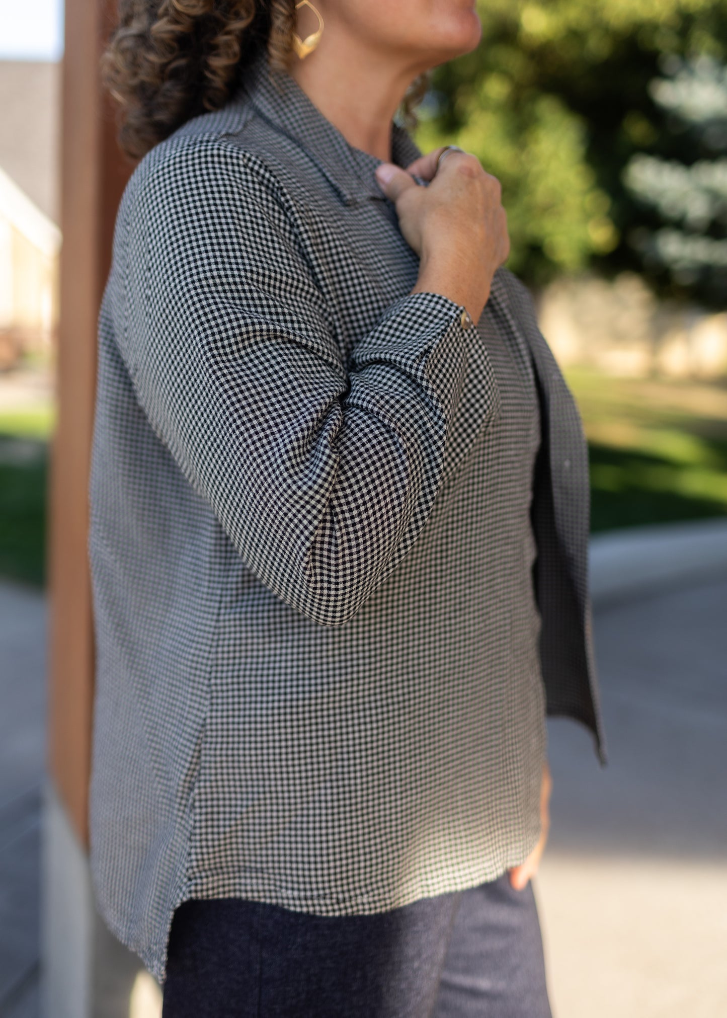 Mini Check Hi-Low Shirt in Moonbeam | Cut•Loose