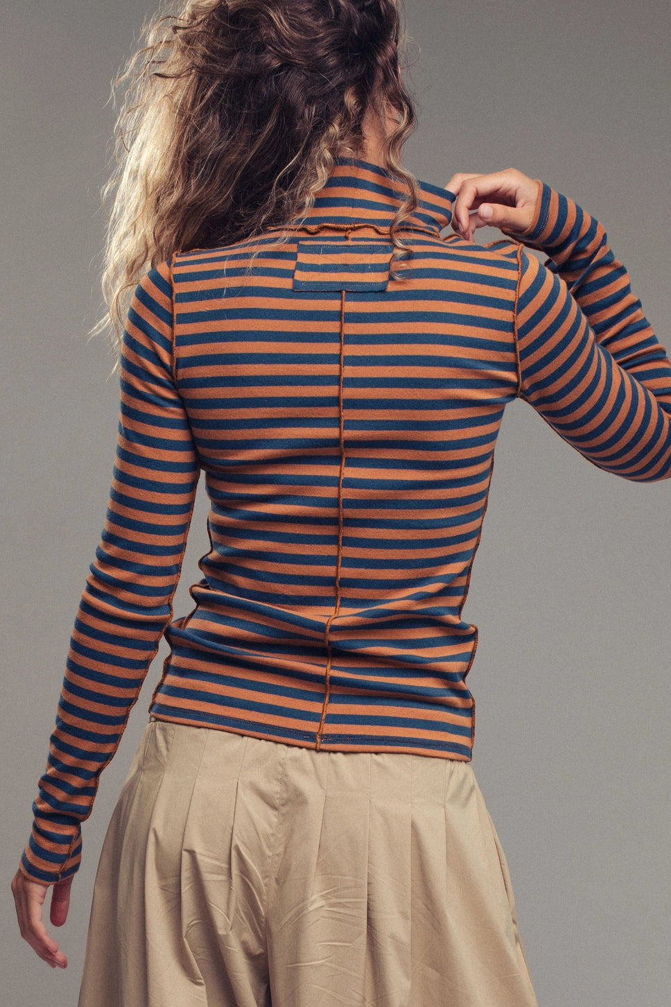 Contrast Seam Turtleneck in Teal Stripe