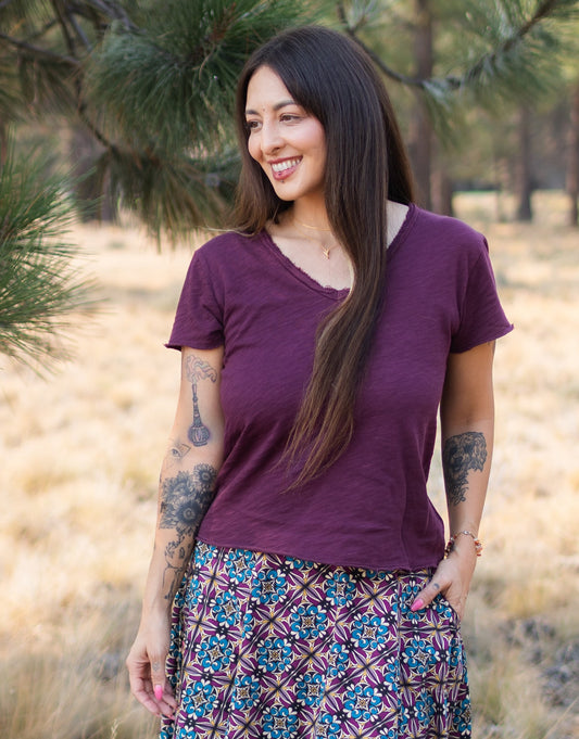 Vanya Relaxed V-Neck Tee in Fig | Dear John