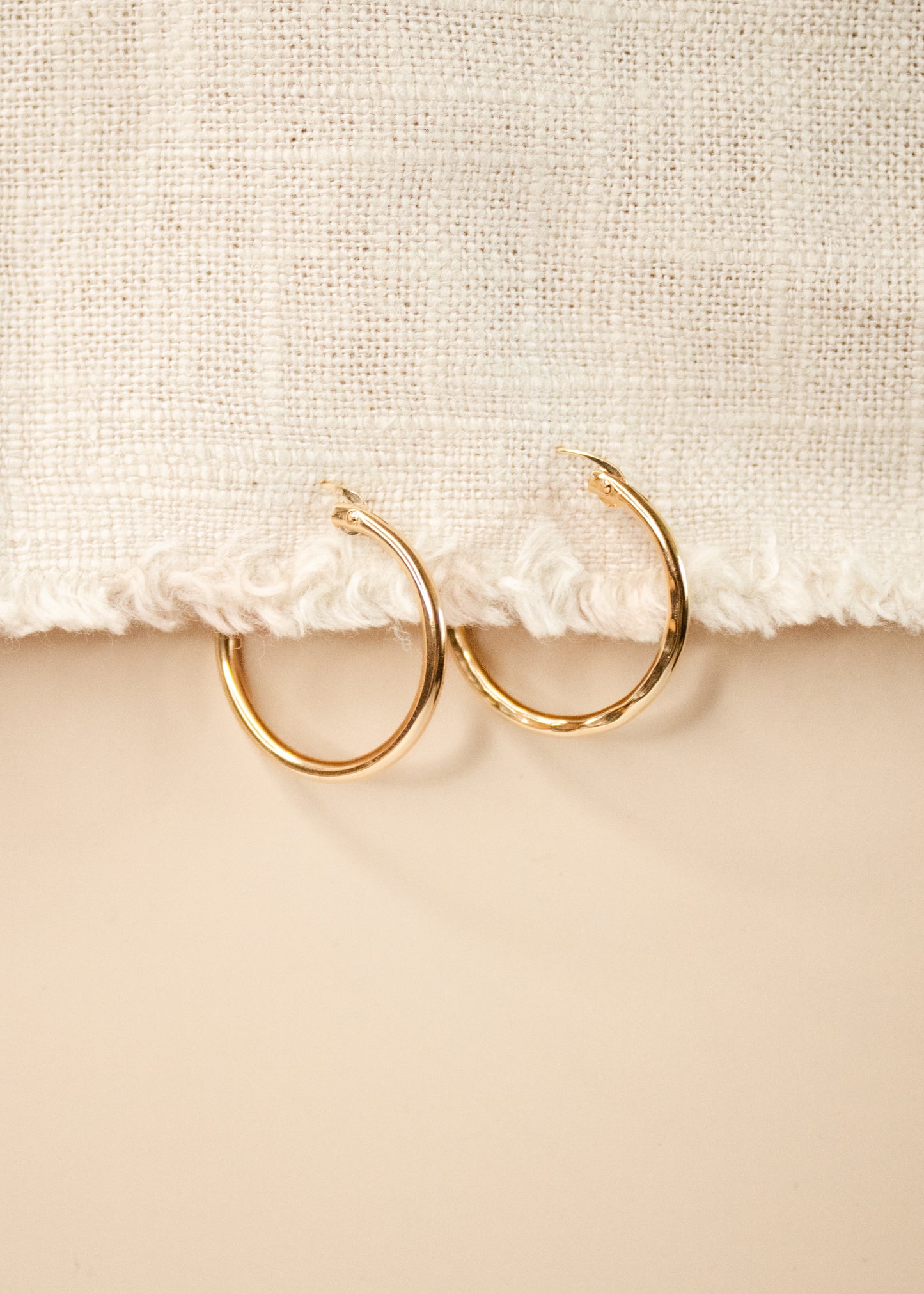 Gold Filled Hinged Hammered Hoop - 25mm