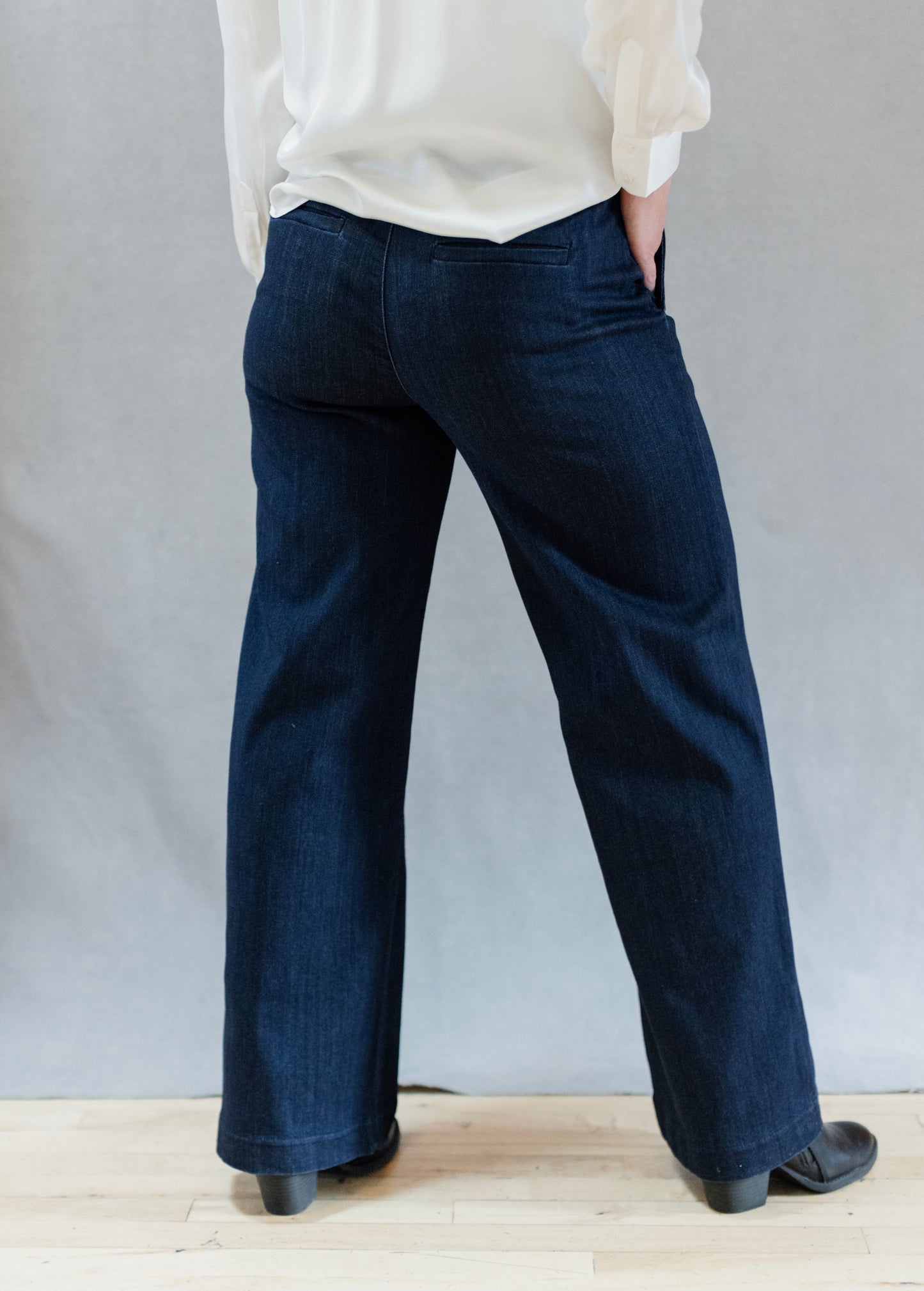 Kelsey Wide Leg Trouser in Indigo Rinse | Liverpool