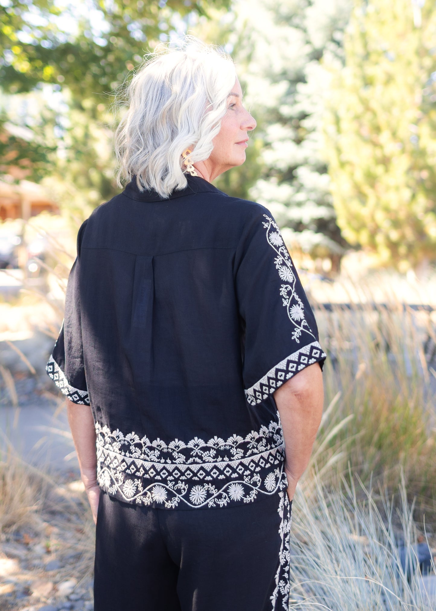 Talia Relaxed Shirt in Black | Johnny Was