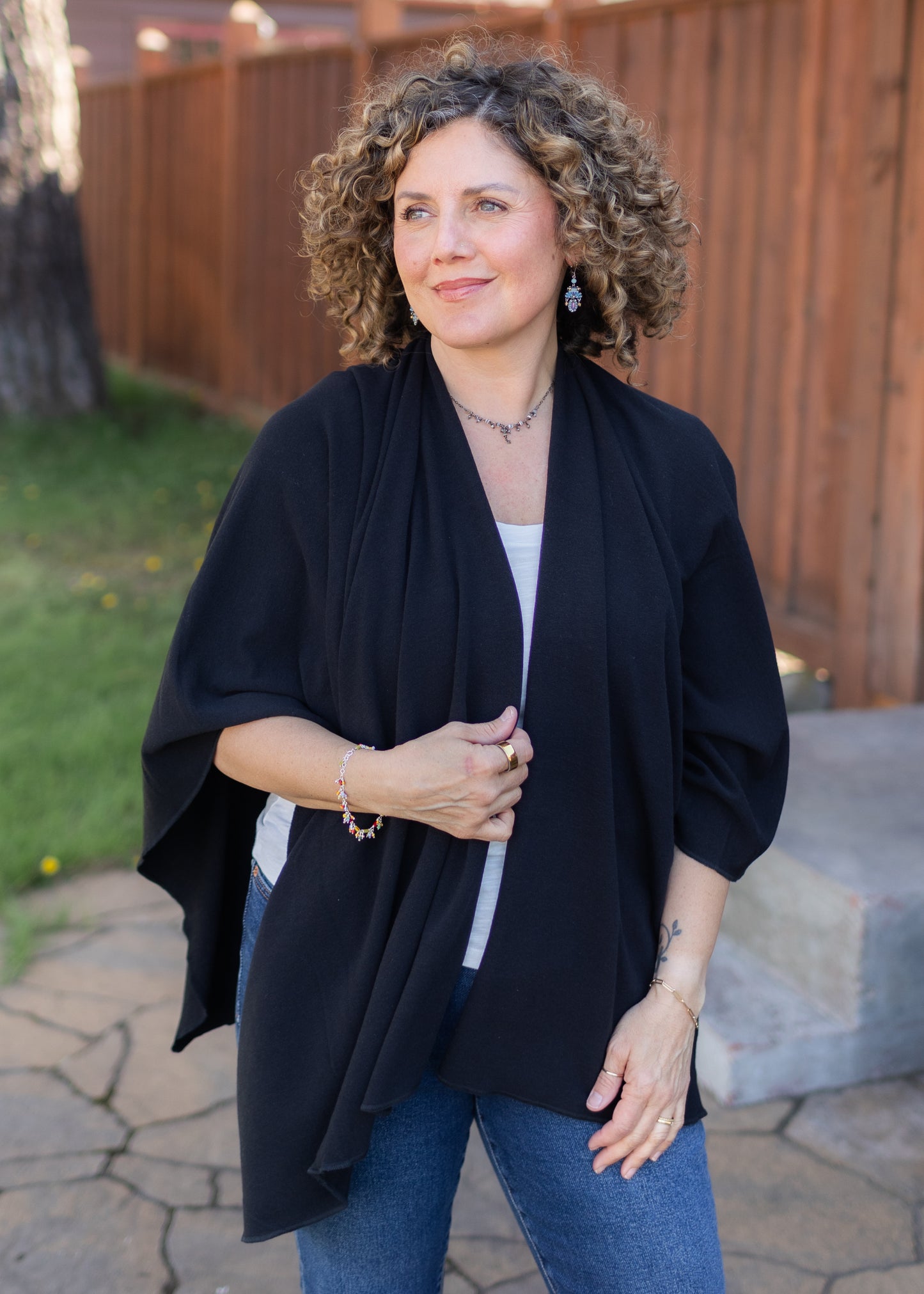 Desert Knit Wrap in Black