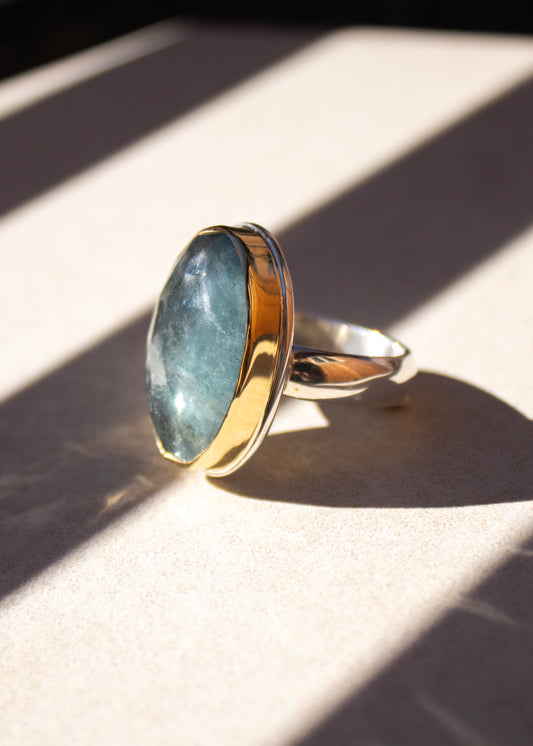 Large Oval Moss Aquamarine Ring | Linda Blumel