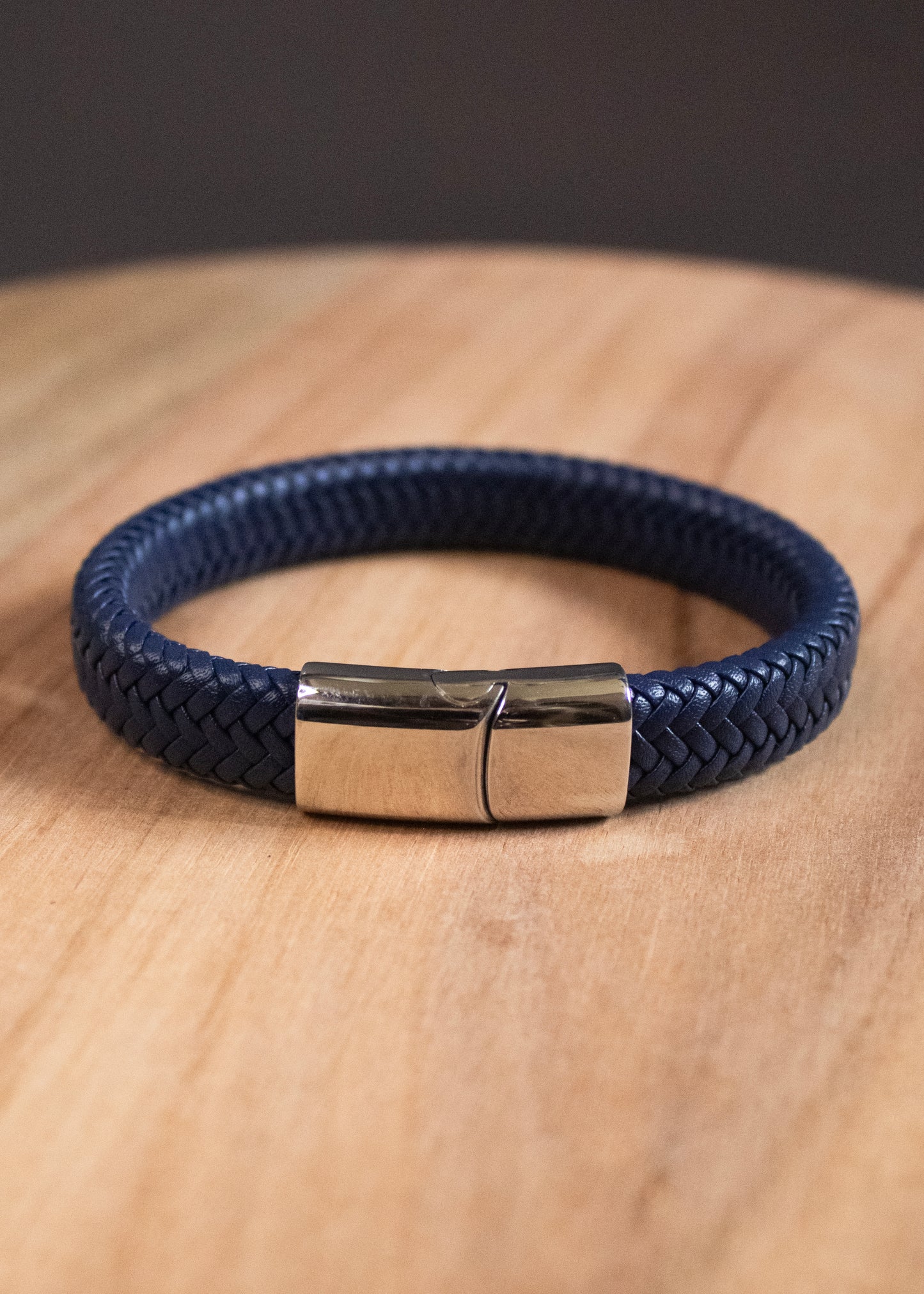 Braided Magnet Bracelet in Navy
