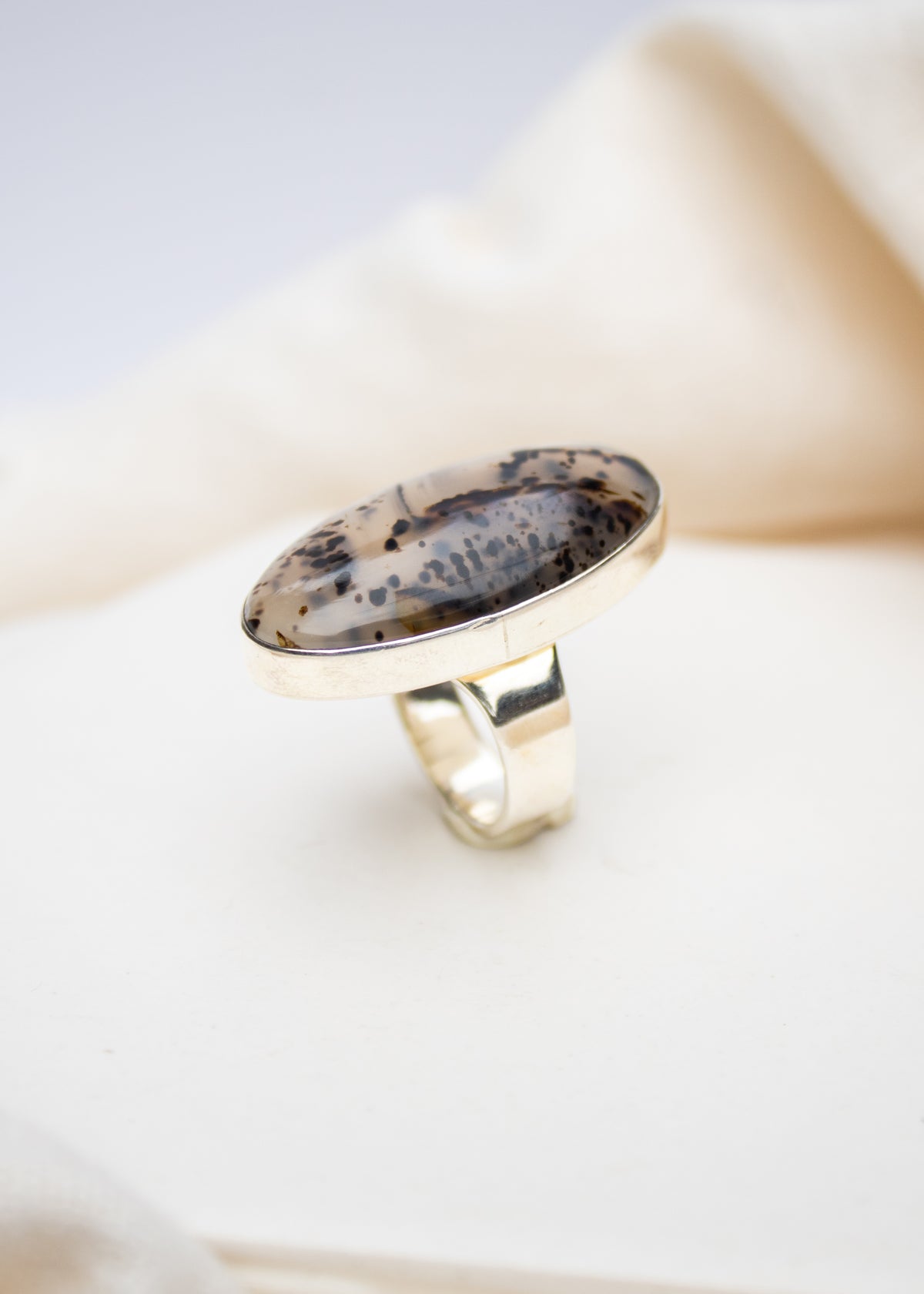 Large Oval Montana Agate Ring | Lee McAllister