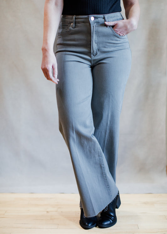 Fiona Super High Rise Jean in Graphite | Dear John