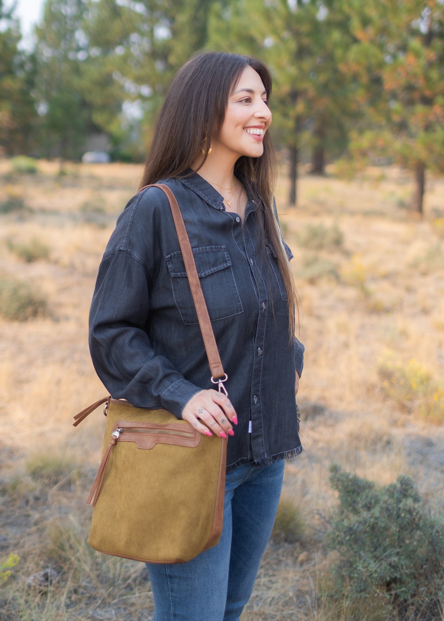 Corduroy Silas Crossbody in Olive