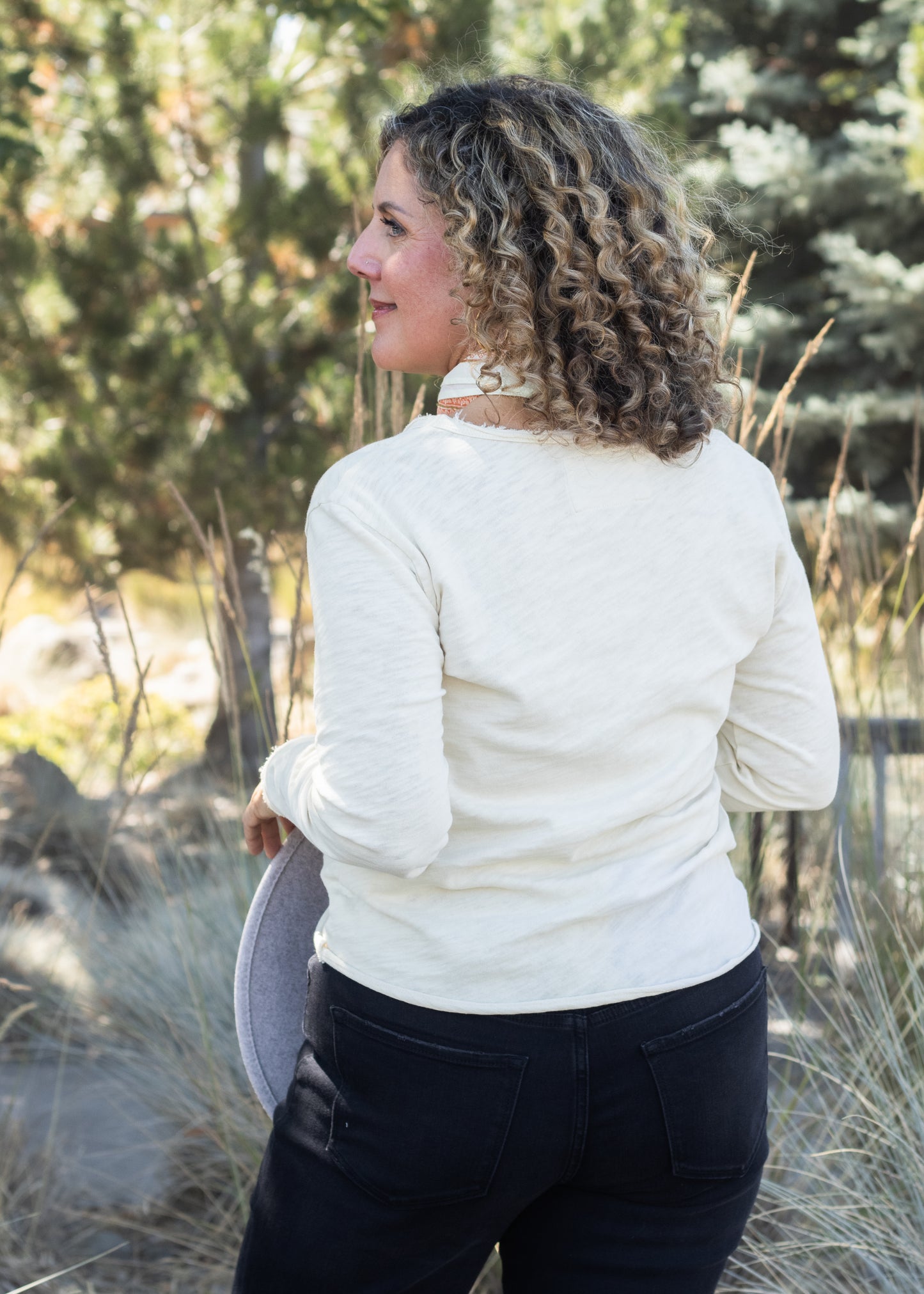 Vanya V-Neck Long Sleeve in Whitecap | Dear John