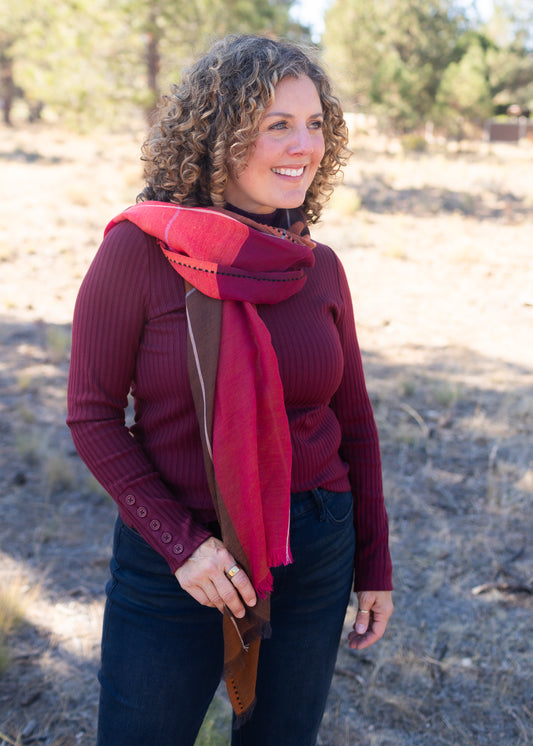 Geoffrey Plaid Scarf in Red