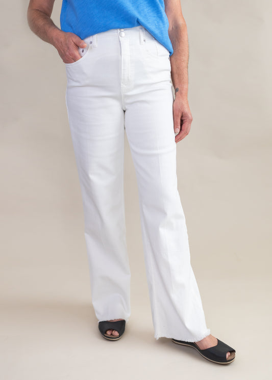 Holly Super High Straight in White | Dear John