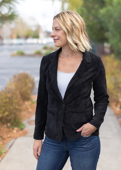 Fitted Blazer in Black Velvet