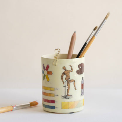 Enamel Everything Pot: Art of Coloring