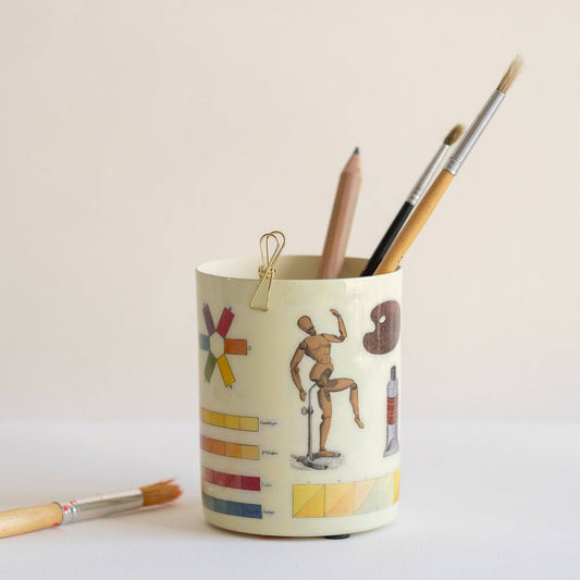 Enamel Everything Pot: Art of Coloring