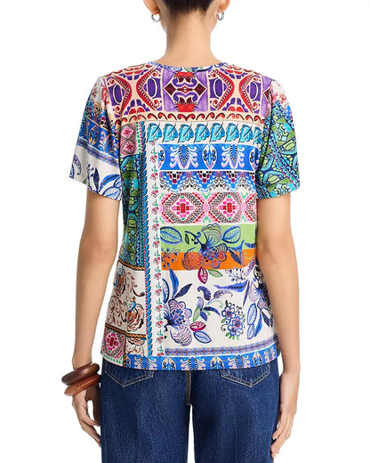 Janie V-Neck Tee in Armeria Print | Johnny Was