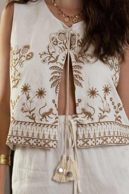 Embroidered Tassel Vest in White