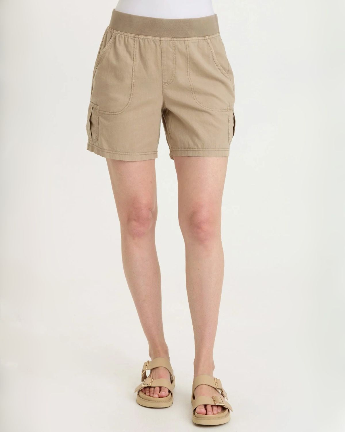 Alina Short in Warm Khaki | Wearables