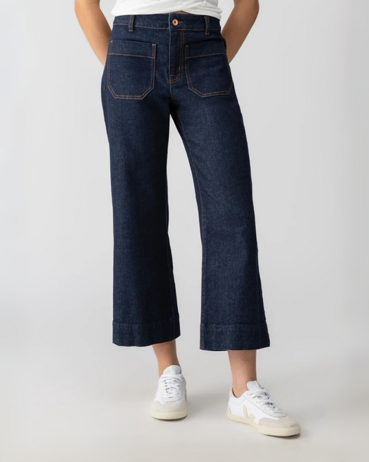Marine Crop Jean in Magnetic | Sanctuary