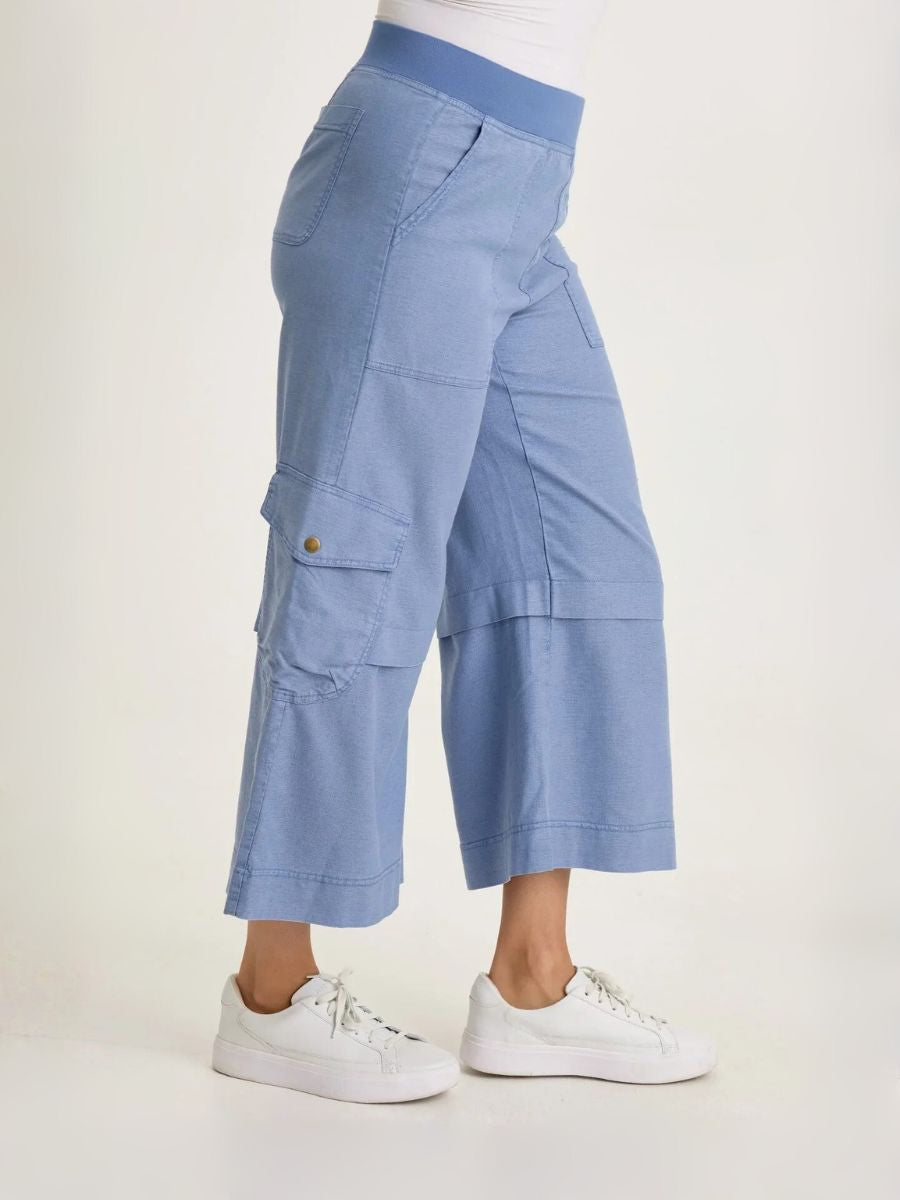 Rosalina Crop Pant in Shasta | Wearables