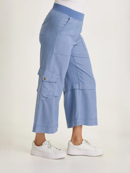 Rosalina Crop Pant in Shasta | Wearables