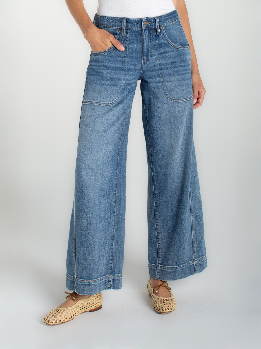 Stride High Rise Wide Leg in Culver City | Liverpool