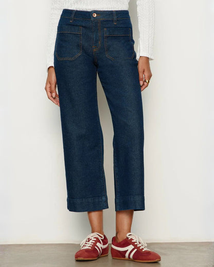 Marine Crop Jean in Magnetic | Sanctuary