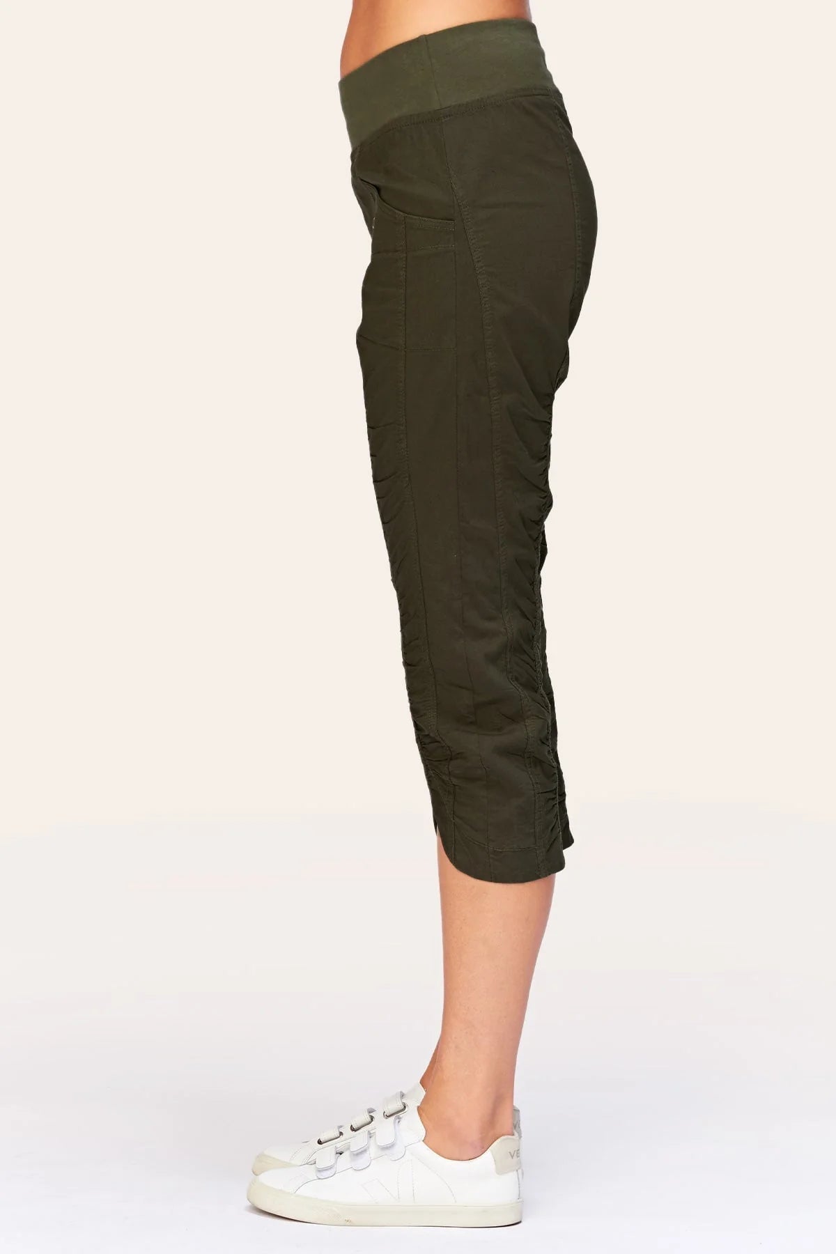 Iris Crop Legging in Olive | Wearables