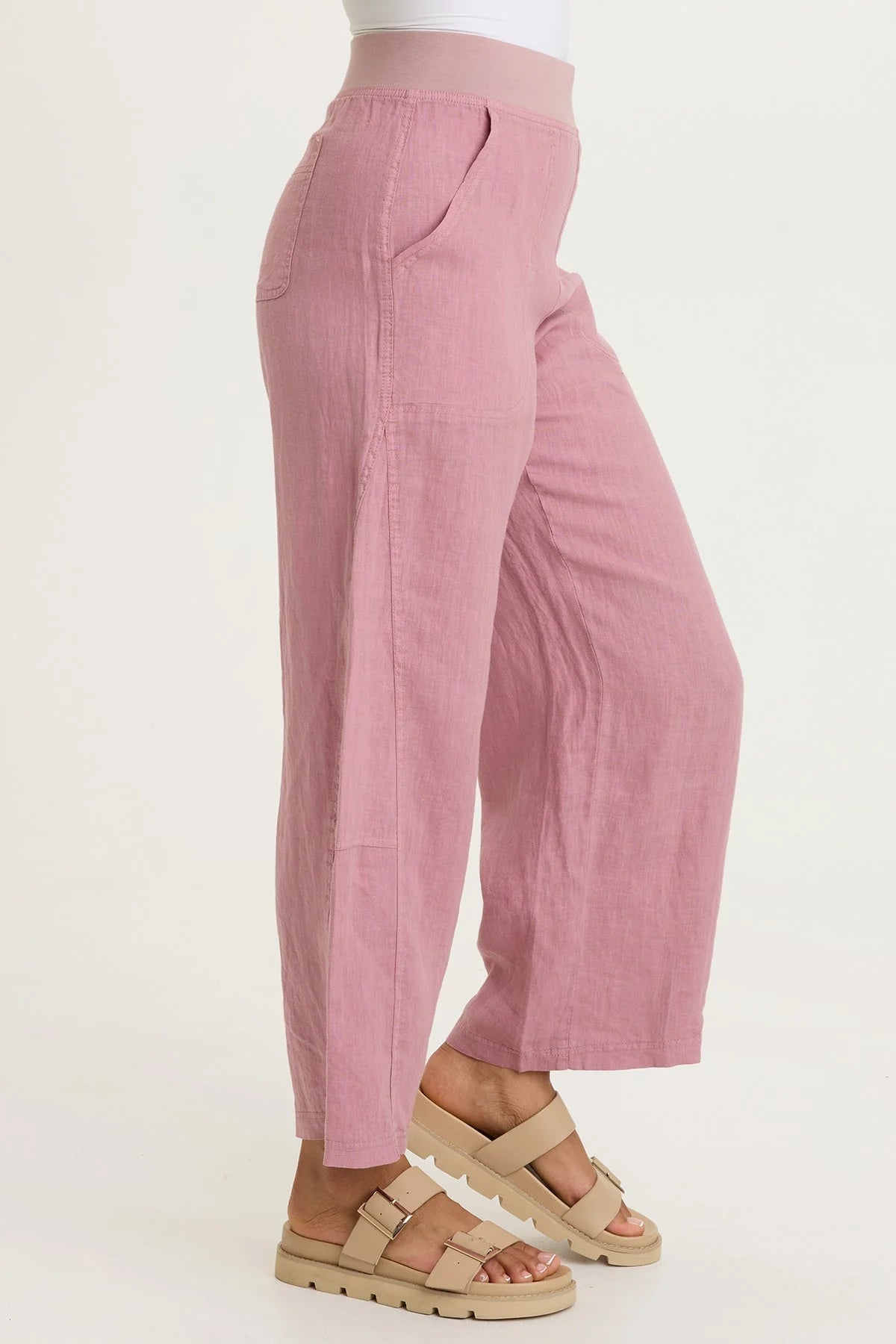 Nao Crop Pant in Svelte | XCVI